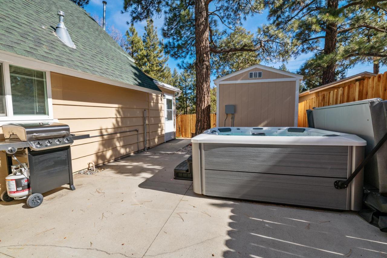 Maple Lane Lodge - Adorable Chalet On A Fully Fenced Lot With A Hot Tub And More! Sugarloaf Esterno foto