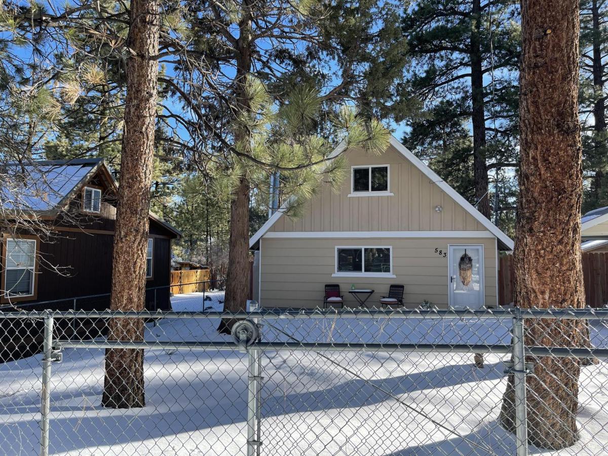 Maple Lane Lodge - Adorable Chalet On A Fully Fenced Lot With A Hot Tub And More! Sugarloaf Esterno foto